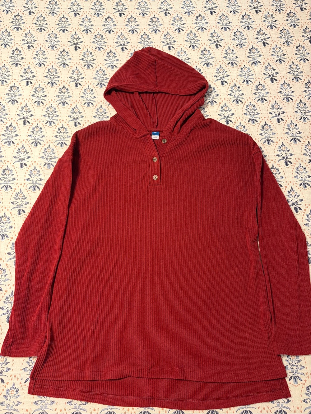 Old Navy Women’s Brick Red Hooded Henley